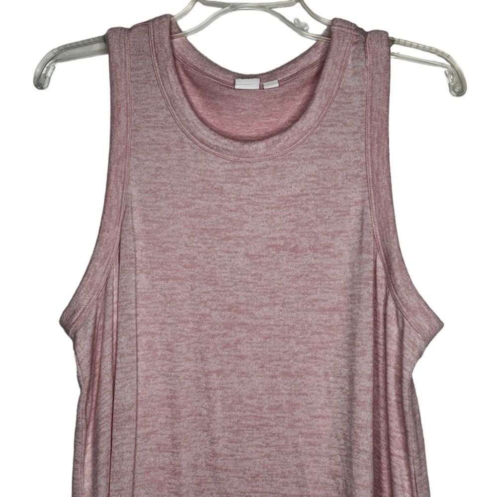 Gap Tank Top - Picture 2 of 6